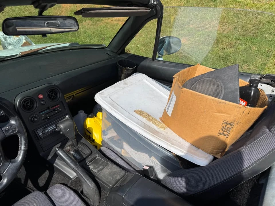 1990 Mazda NA MX-5 Miata - Image 10 of 13