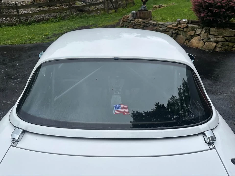 1990 Mazda NA MX-5 Miata - Image 10 of 14
