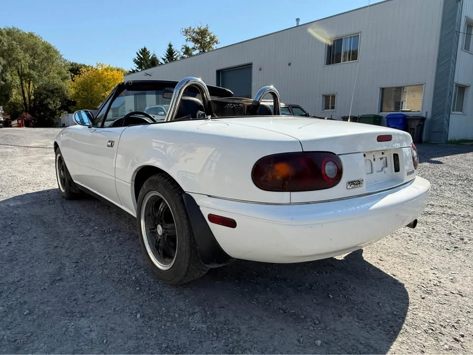 1990 Mazda NA MX-5 Miata - Image 6 of 16