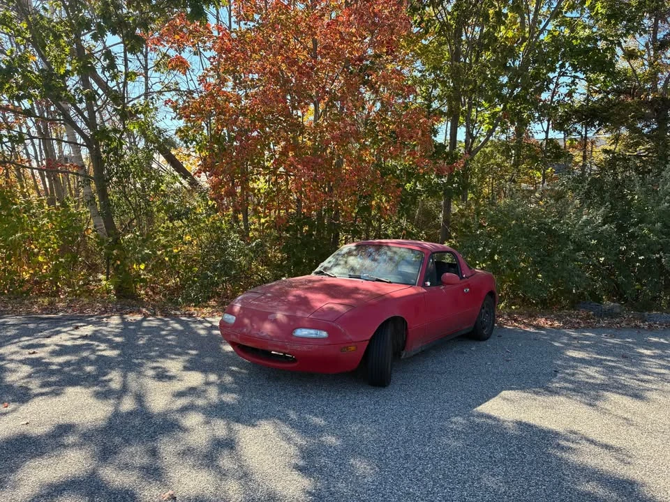 1990 Mazda NA MX-5 Miata - Image 5 of 9