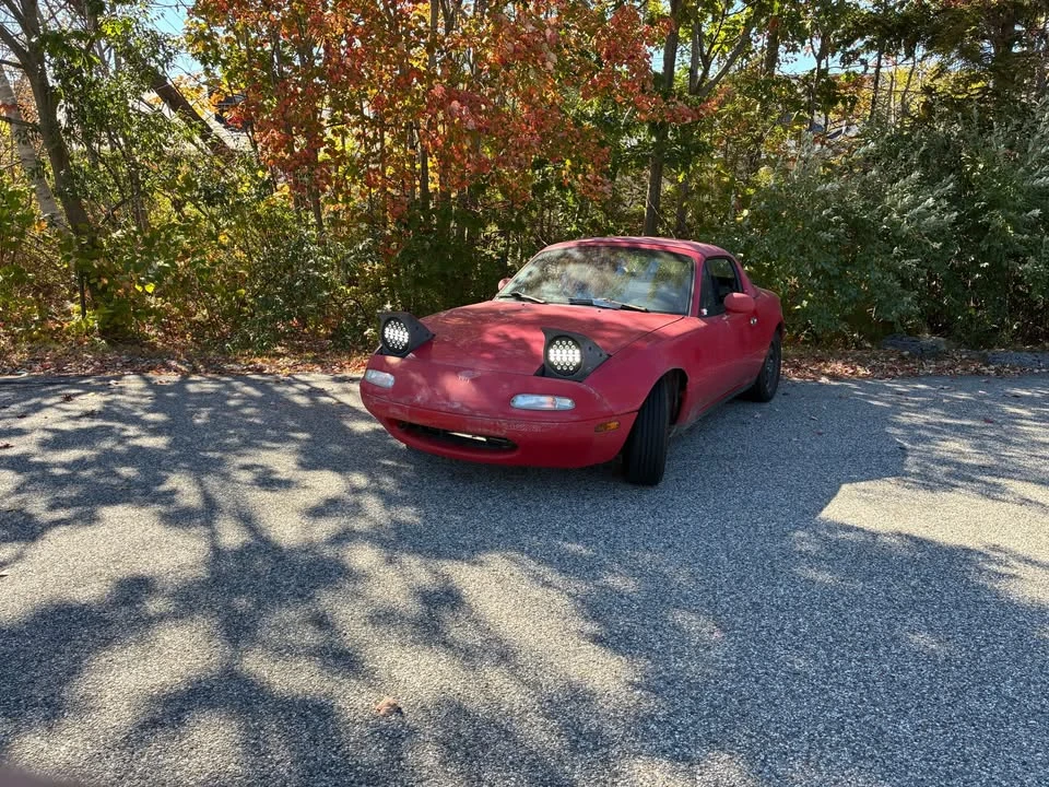 1990 Mazda NA MX-5 Miata - Image 8 of 9