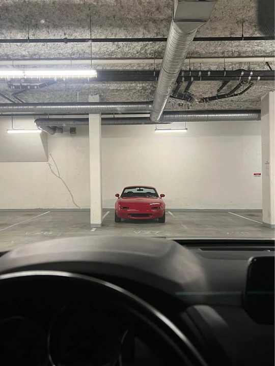 1990 Mazda NA MX-5 Miata - Image 5 of 8