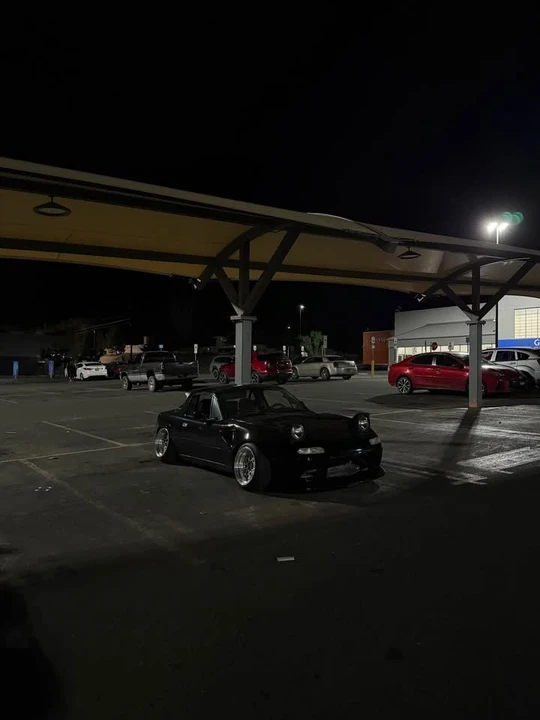 1990 Mazda NA MX-5 Miata - Image 4 of 9