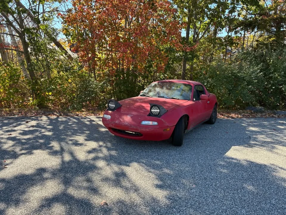 1990 Mazda NA MX-5 Miata - Image 7 of 9