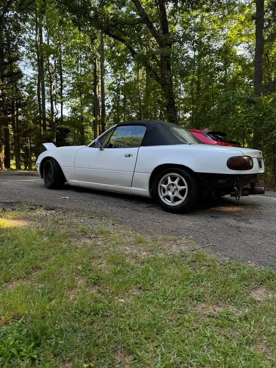 1990 Mazda NA MX-5 Miata - Image 2 of 5