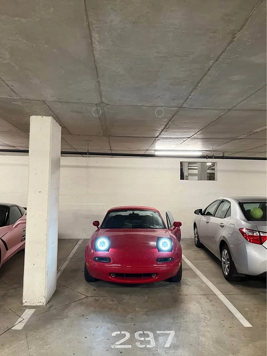1990 Mazda NA MX-5 Miata - Image 4 of 8