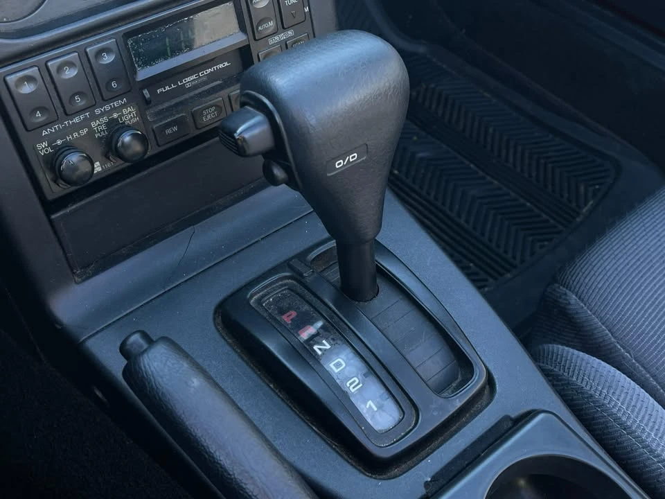 1990 Mazda NA MX-5 Miata - Image 18 of 20