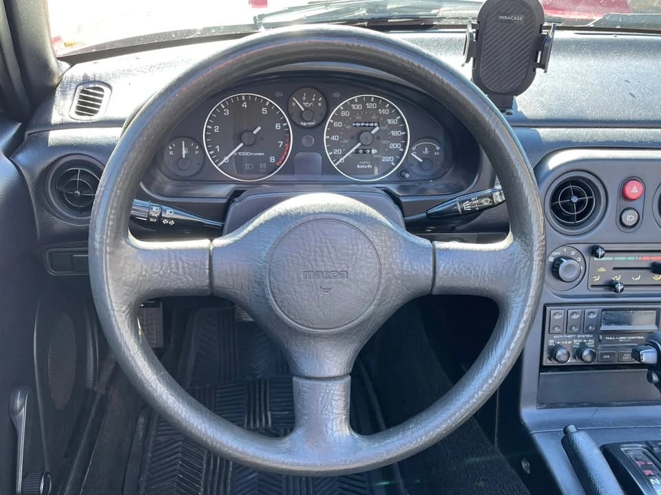 1990 Mazda NA MX-5 Miata - Image 15 of 20