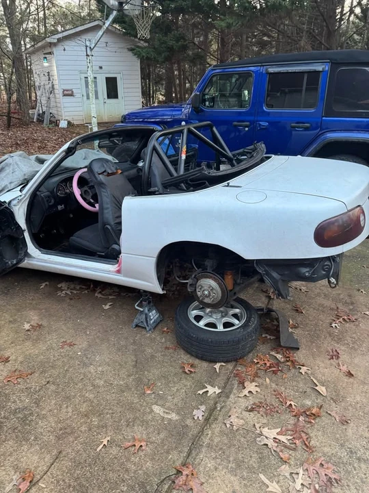 1990 Mazda NA MX-5 Miata - Image 5 of 5