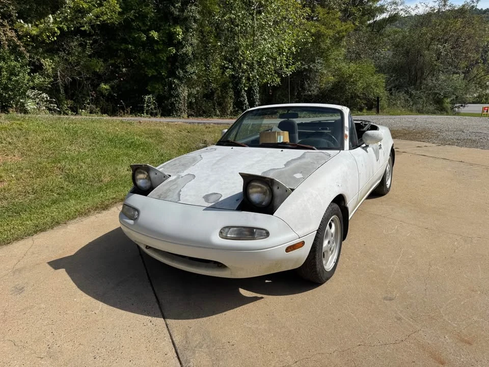 1990 Mazda NA MX-5 Miata - Image 6 of 13