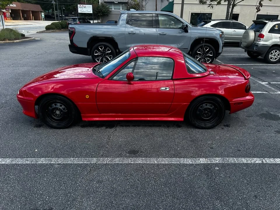 1990 Mazda NA MX-5 Miata - Image 2 of 10