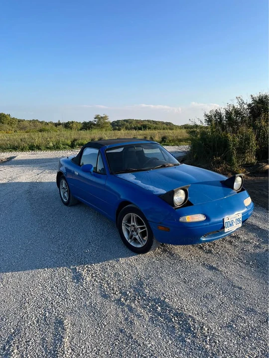 1990 Mazda NA MX-5 Miata - Image 5 of 6