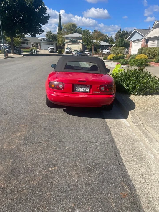 1990 Mazda NA MX-5 Miata - Image 5 of 15