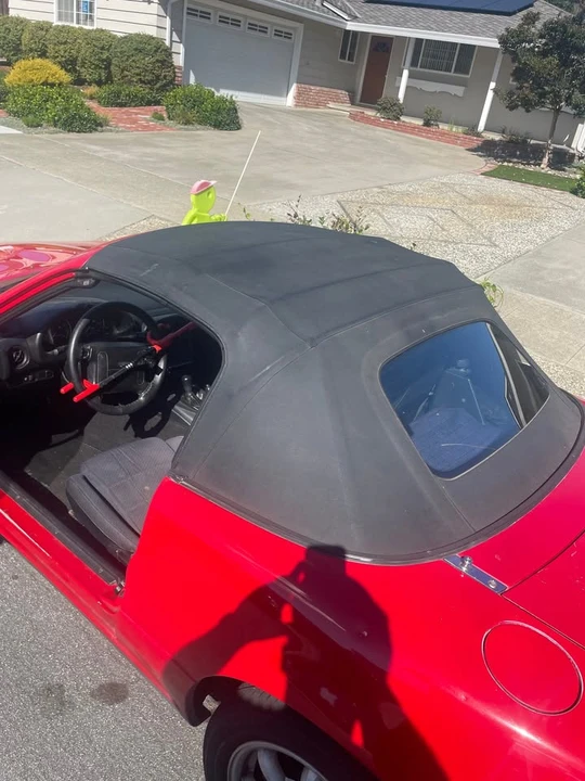 1990 Mazda NA MX-5 Miata - Image 9 of 15