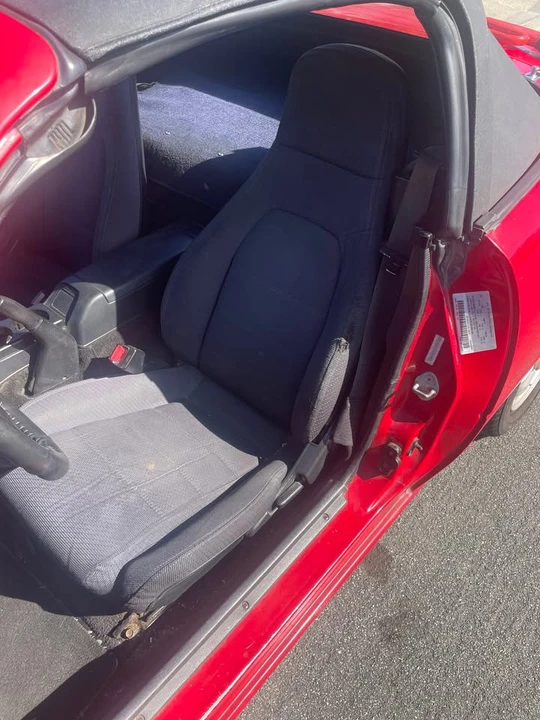 1990 Mazda NA MX-5 Miata - Image 10 of 15