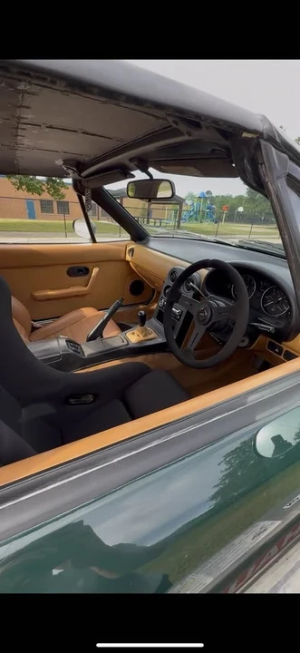 1990 Mazda NA MX-5 Miata - Image 10 of 10