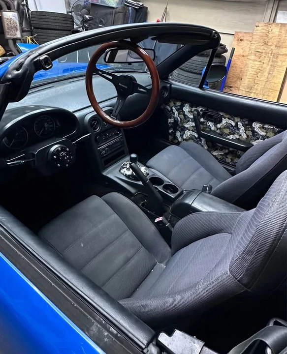 1990 Mazda NA MX-5 Miata - Image 4 of 5