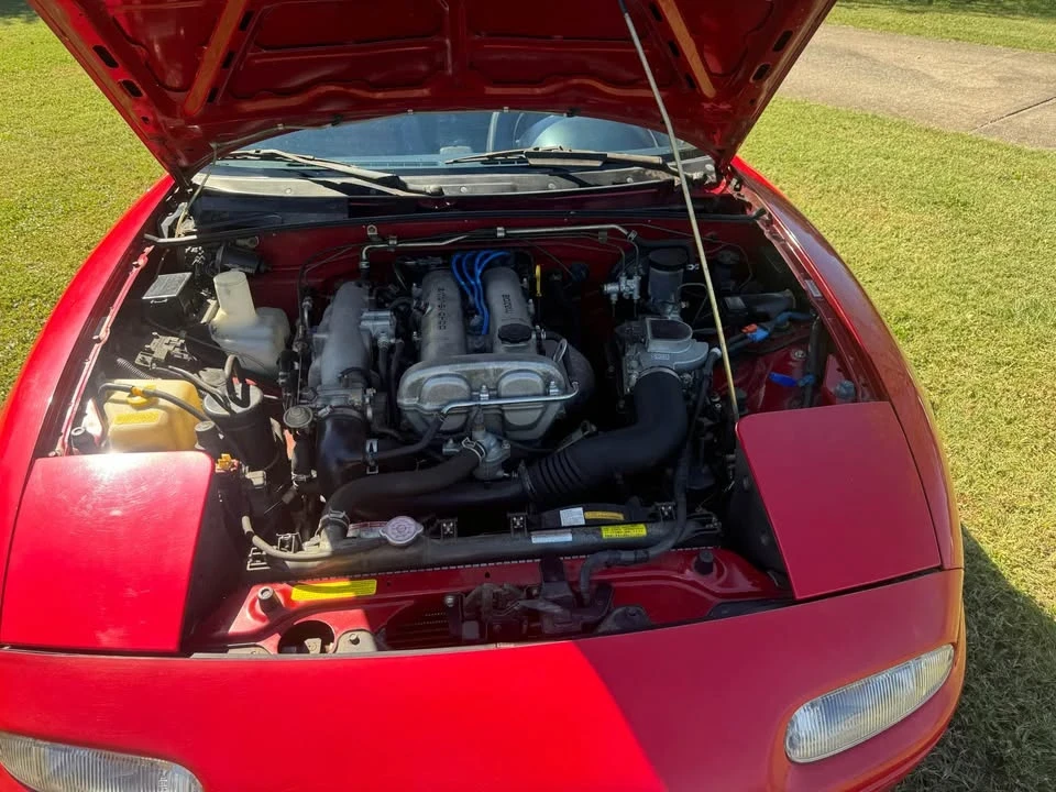 1990 Mazda NA MX-5 Miata - Image 8 of 10