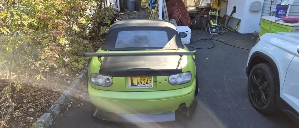 1990 Mazda NA MX-5 Miata - Image 2 of 2