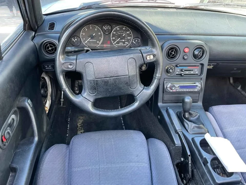 1990 Mazda NA MX-5 Miata - Image 8 of 11