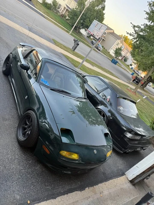 1990 Mazda NA MX-5 Miata - Image 9 of 10