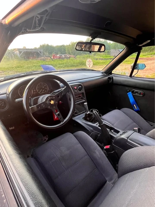 1990 Mazda NA MX-5 Miata - Image 10 of 17