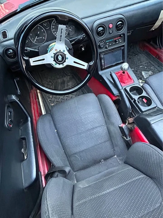 1990 Mazda NA MX-5 Miata - Image 4 of 4