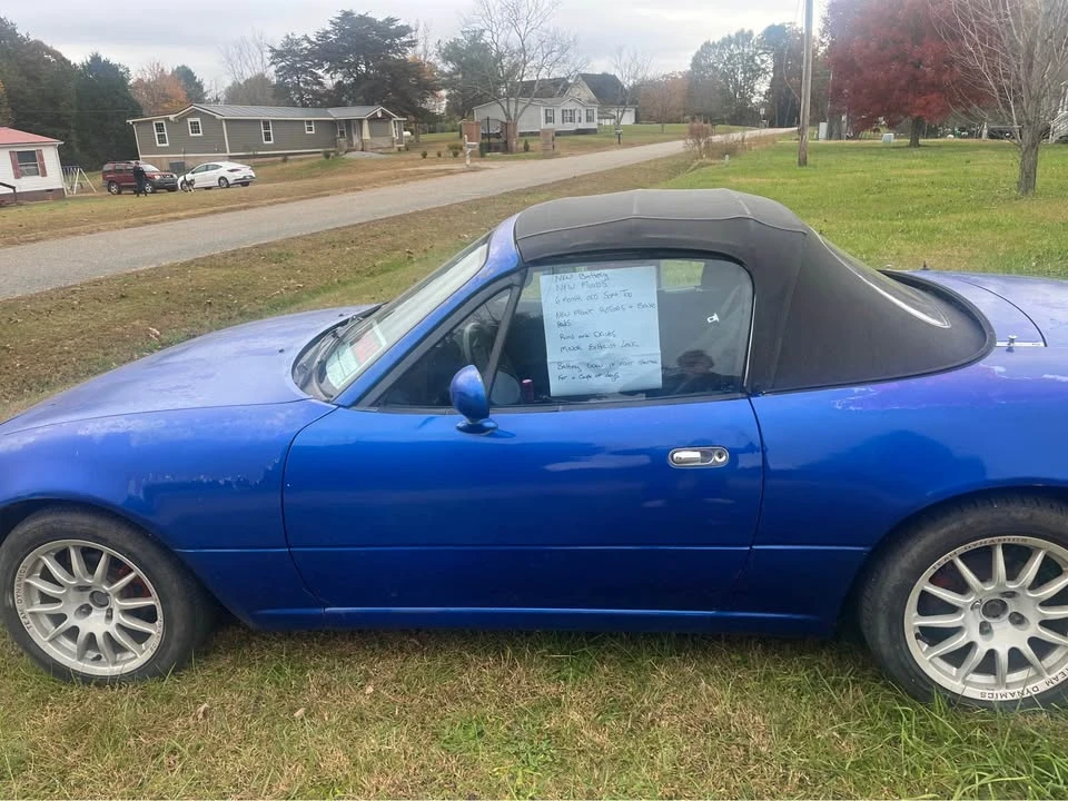 1990 Mazda NA MX-5 Miata - Image 2 of 4