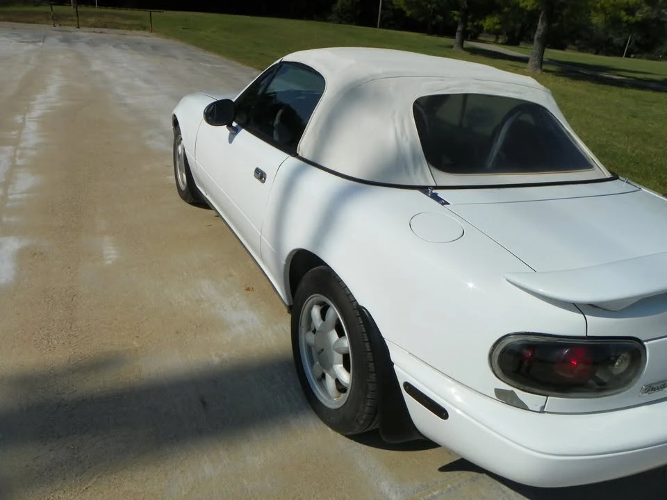 1990 Mazda NA MX-5 Miata - Image 3 of 15