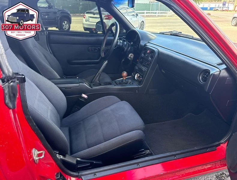 1990 Mazda NA MX-5 Miata - Image 13 of 13