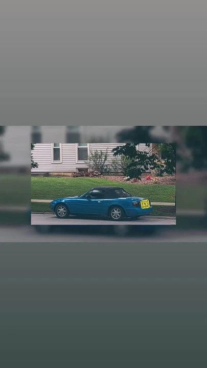 1990 Mazda NA MX-5 Miata - Image 4 of 5