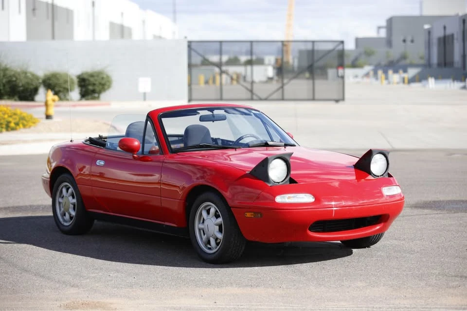 1990 Mazda NA MX-5 Miata - Image 14 of 19