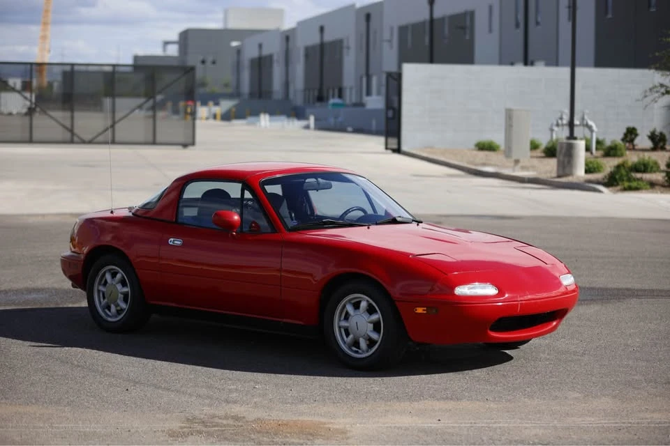1990 Mazda NA MX-5 Miata - Image 4 of 19