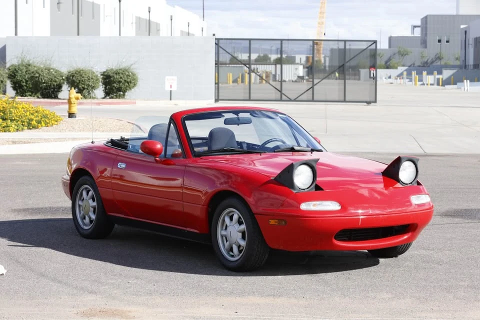 1990 Mazda NA MX-5 Miata - Image 15 of 19