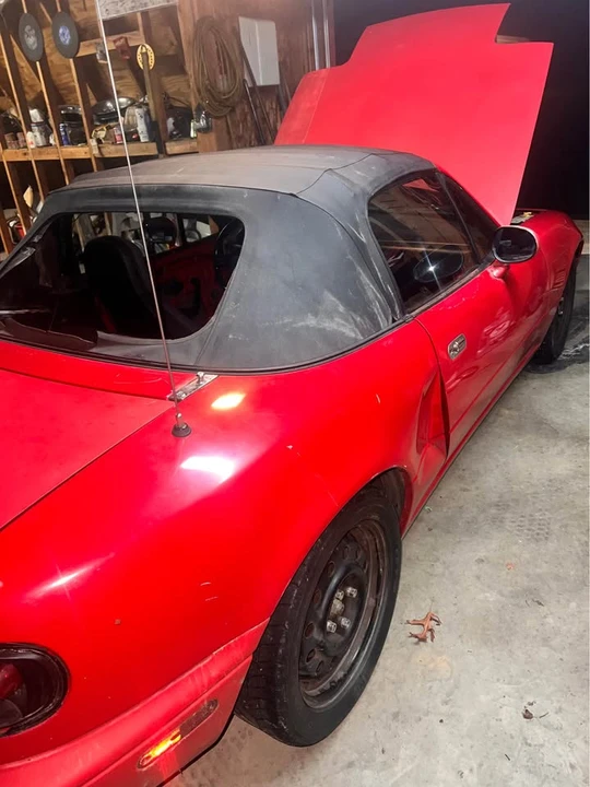 1990 Mazda NA MX-5 Miata - Image 6 of 9