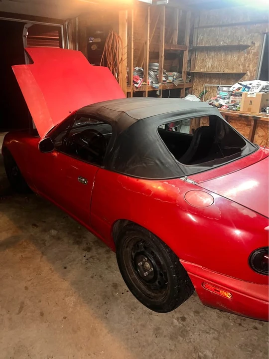 1990 Mazda NA MX-5 Miata - Image 4 of 9