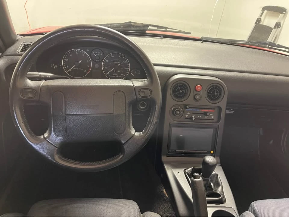 1990 Mazda NA MX-5 Miata - Image 5 of 5