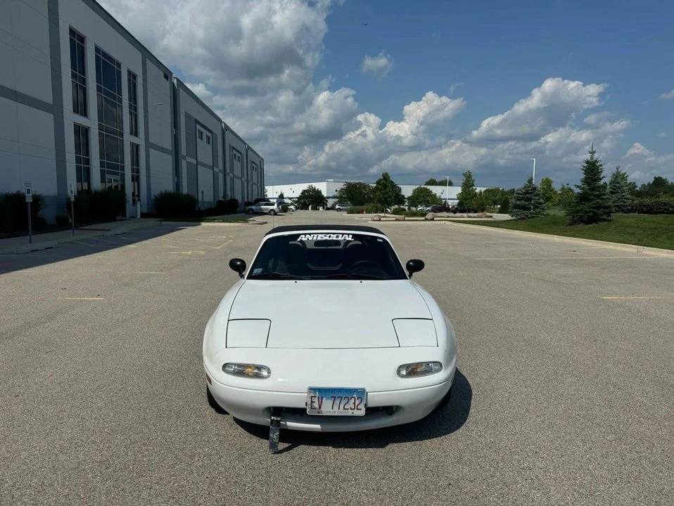 1990 Mazda NA MX-5 Miata - Image 2 of 18