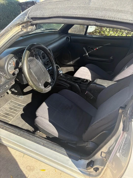 1990 Mazda NA MX-5 Miata - Image 7 of 8