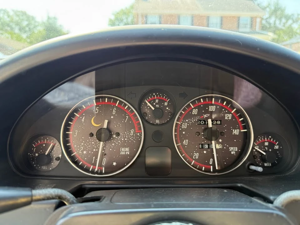 1990 Mazda NA MX-5 Miata - Image 9 of 14