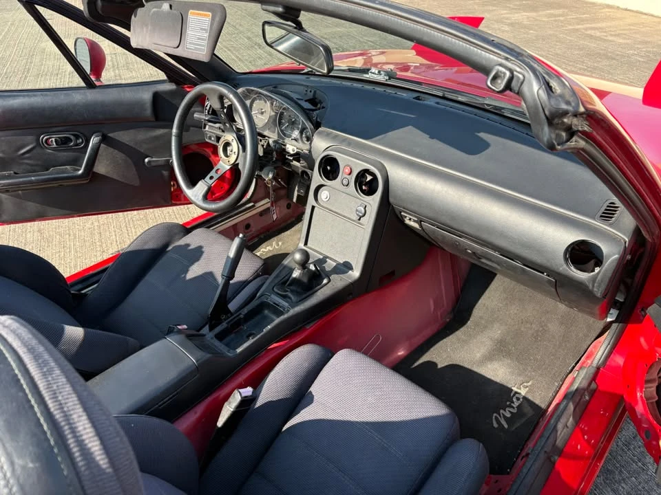 1990 Mazda NA MX-5 Miata - Image 7 of 14