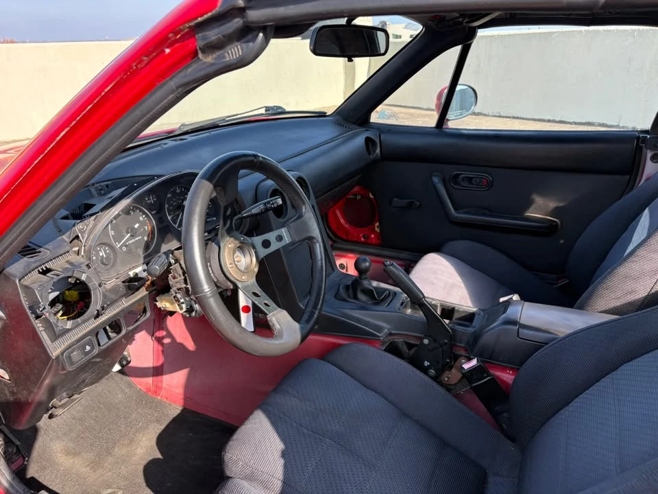 1990 Mazda NA MX-5 Miata - Image 6 of 14