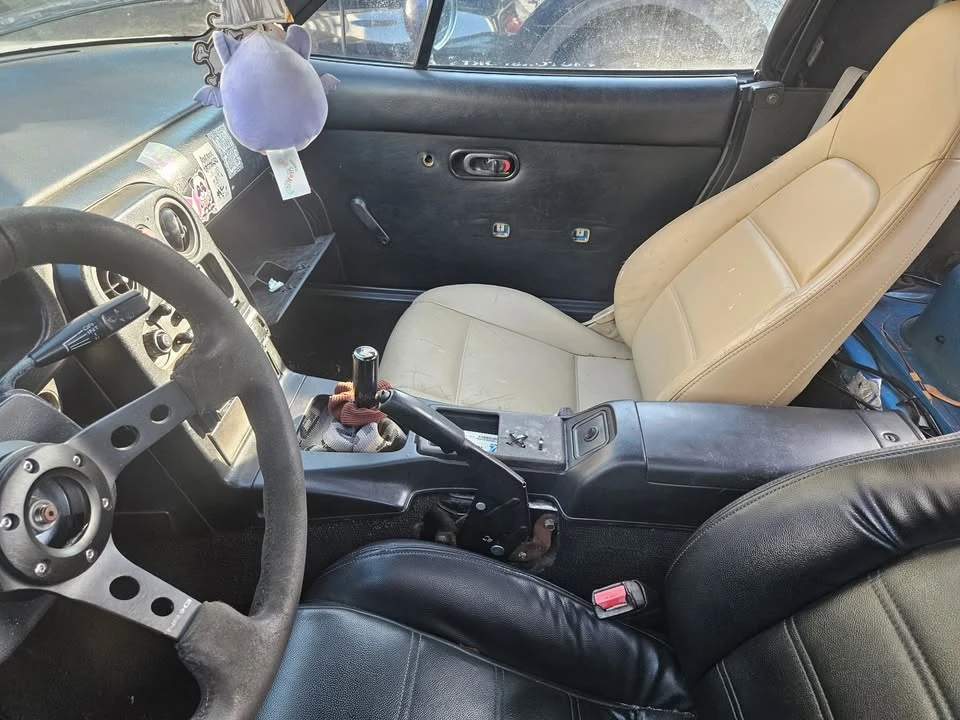 1990 Mazda NA MX-5 Miata - Image 3 of 9