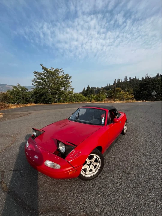 1990 Mazda NA MX-5 Miata - Image 6 of 9