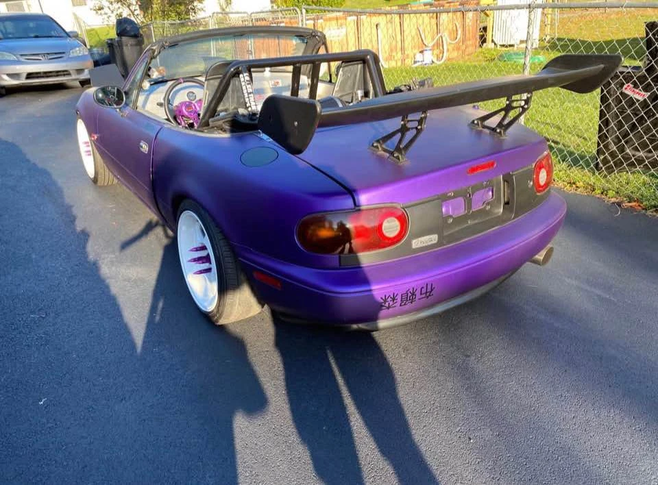 1990 Mazda NA MX-5 Miata - Image 9 of 10