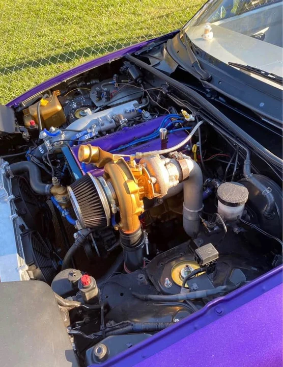 1990 Mazda NA MX-5 Miata - Image 5 of 10