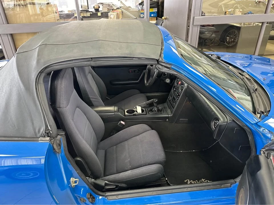 1990 Mazda NA MX-5 Miata - Image 8 of 16