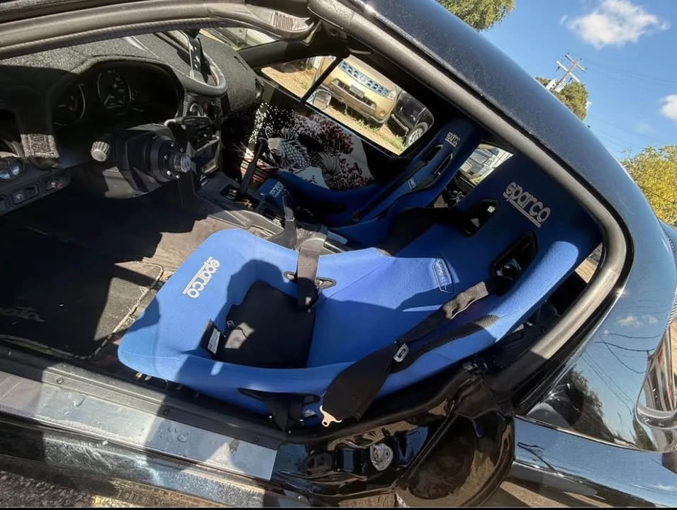 1990 Mazda NA MX-5 Miata - Image 9 of 9
