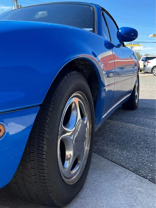 1990 Mazda NA MX-5 Miata - Image 5 of 6