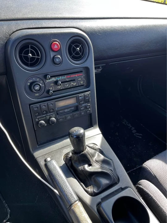 1990 Mazda NA MX-5 Miata - Image 3 of 6